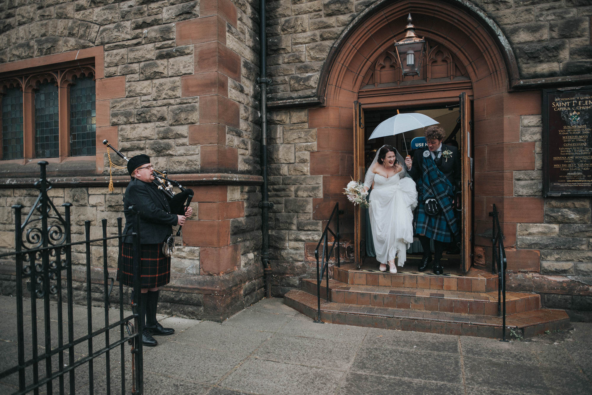 Unique small Glasgow Wedding