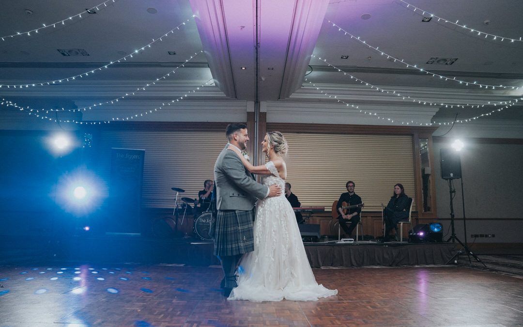 Zoe & Ryan – Dunblane Hydro
