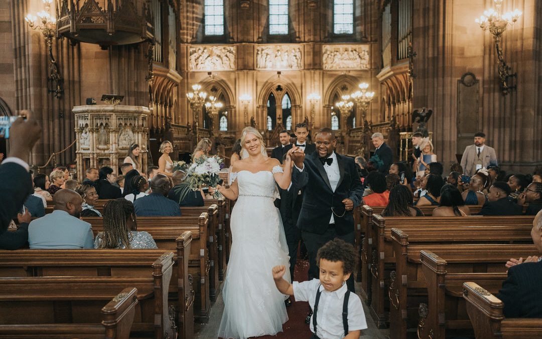 Kirsty & Edgar – Coats, Paisley