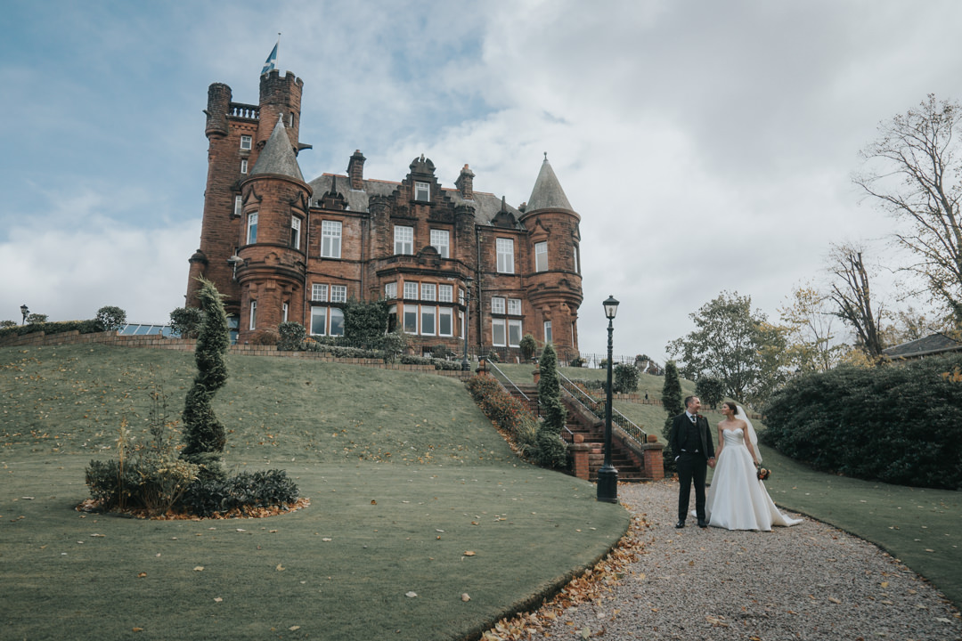 Sherbrooke castle wedding photography